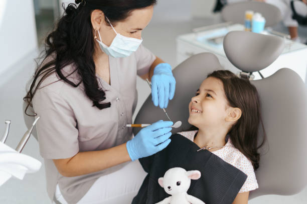 Best Emergency Dental Extractions in Maxton, NC