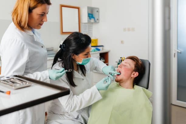 Best Holiday Emergency Dentist in Maxton, NC